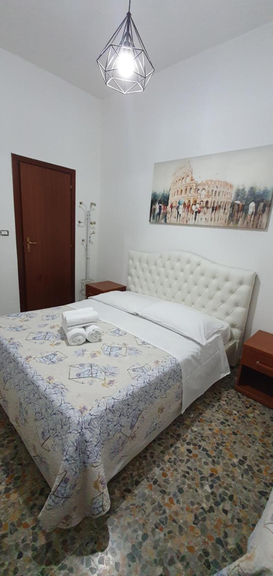 Alloggio Turistico Di Fuoco C Roma Quarto foto